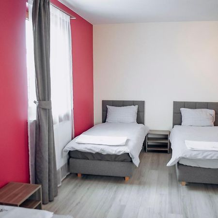 Redwood Hostel 卢布林 外观 照片