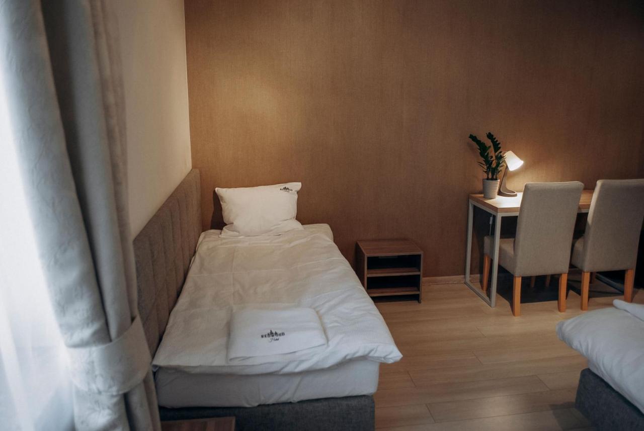 Redwood Hostel 卢布林 外观 照片