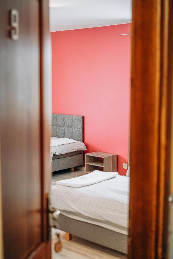 Redwood Hostel 卢布林 外观 照片