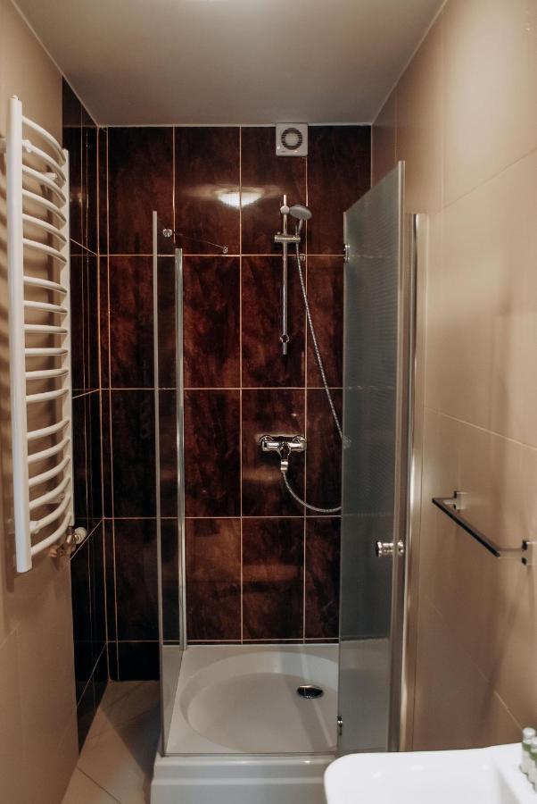 Redwood Hostel 卢布林 外观 照片